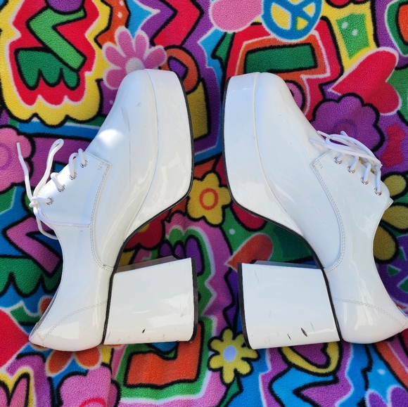 Funtasma Platform Shoes - Picture 4 of 8